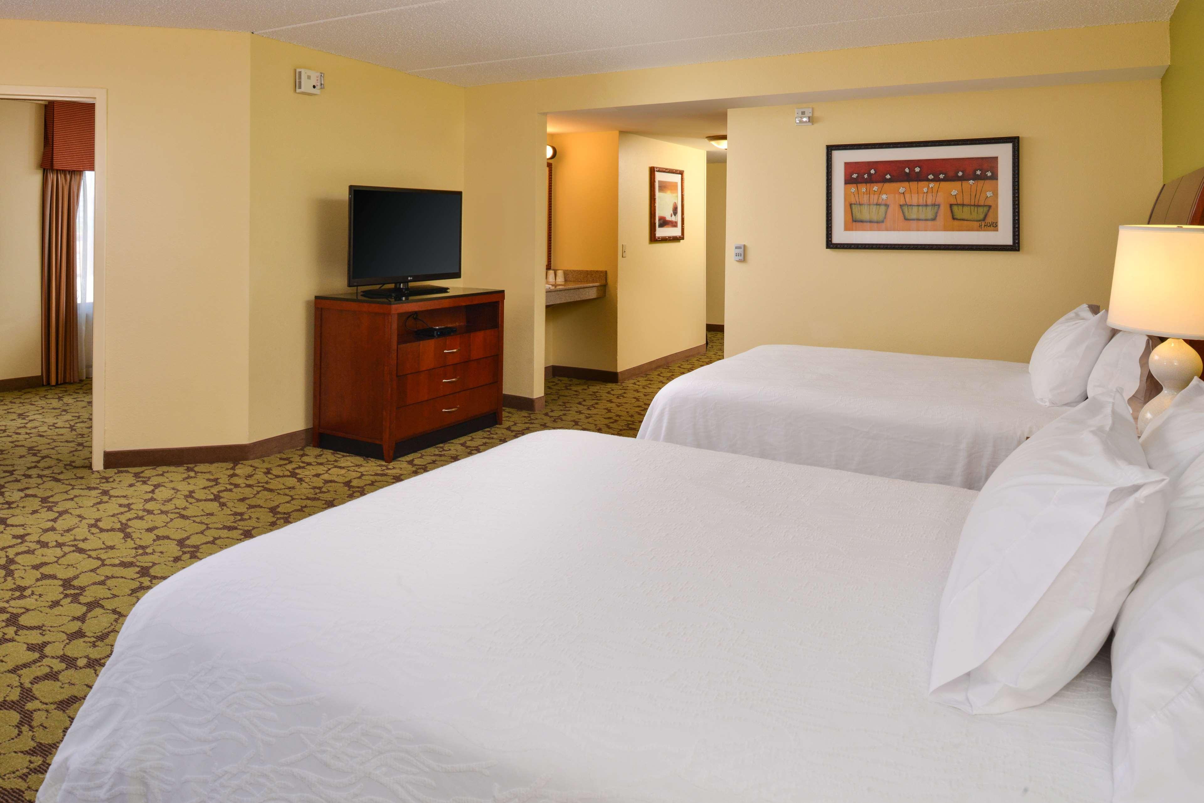 Hilton Garden Inn Terre Haute Exterior photo